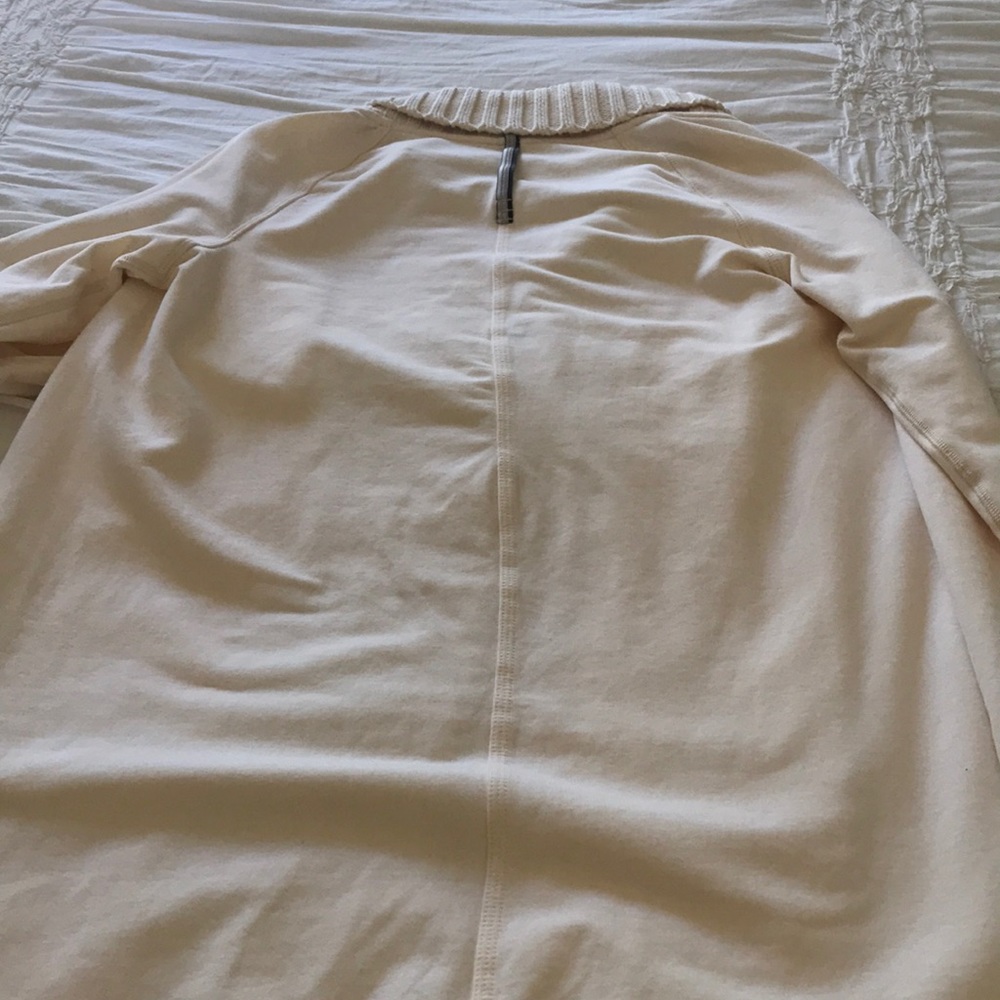 Lululemon jacket! - Picture 6 of 6
